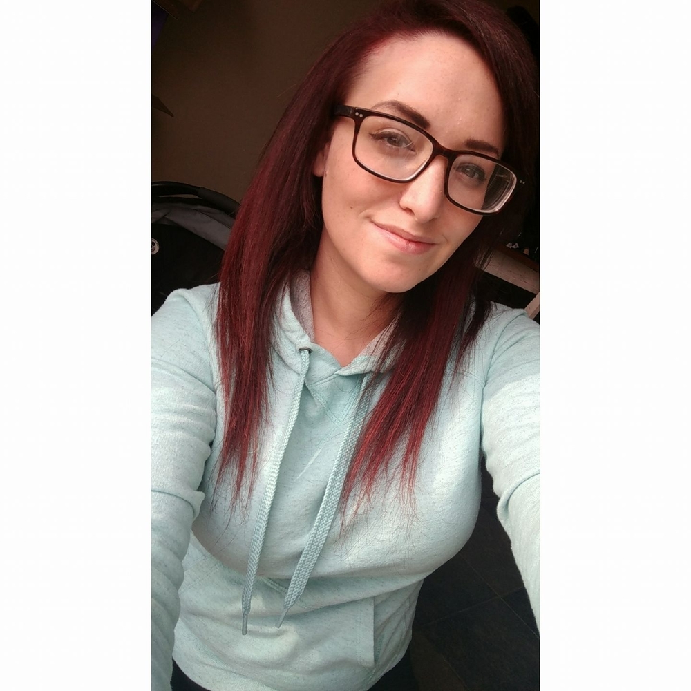 Meet your Posher, Kelli